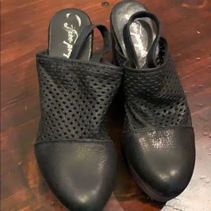 Free people clogs